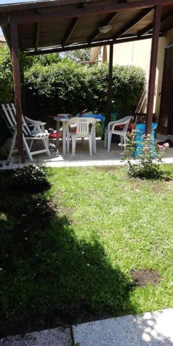 Appartamento Tra Il Borgo E Il Lago Anguillara Sabazia Luaran gambar